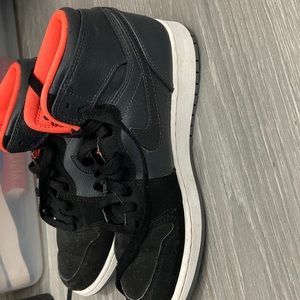 Never worn!! Kids Air Jordan’s